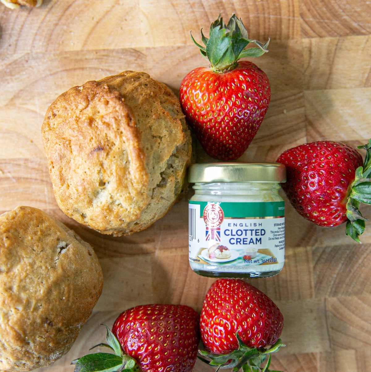 Strawberry Champagne Cream Scones Scones La Vie Bien Strawberry Champagne Cream Scones