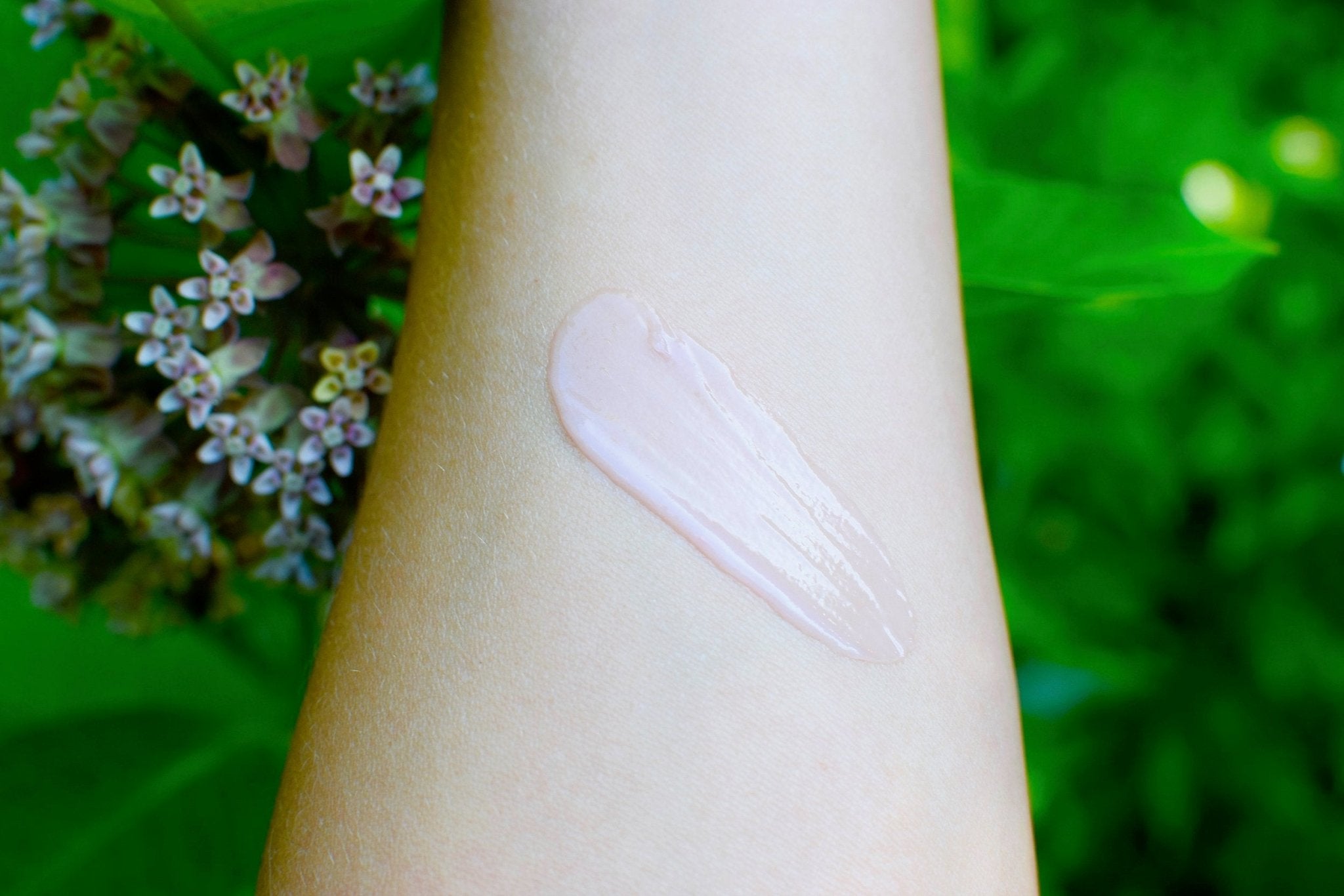 Strawberry Dreamsicle Lip Balm Scrub La Vie Bien Strawberry Dreamsicle Lip Balm Scrub