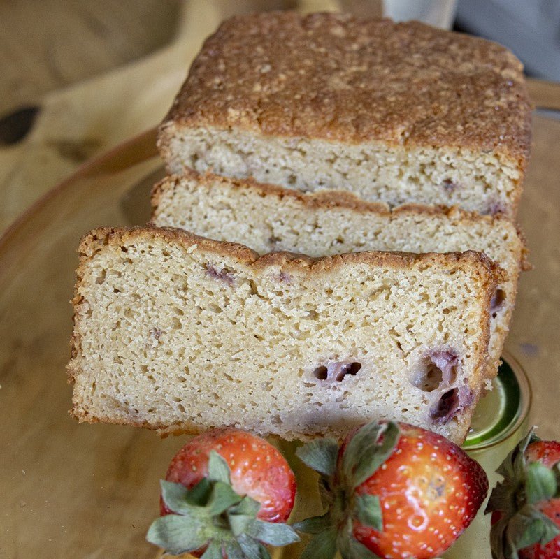Strawberry Vanilla Cream Cake American Classic Recipes La Vie Bien Strawberry Vanilla Cream Cake