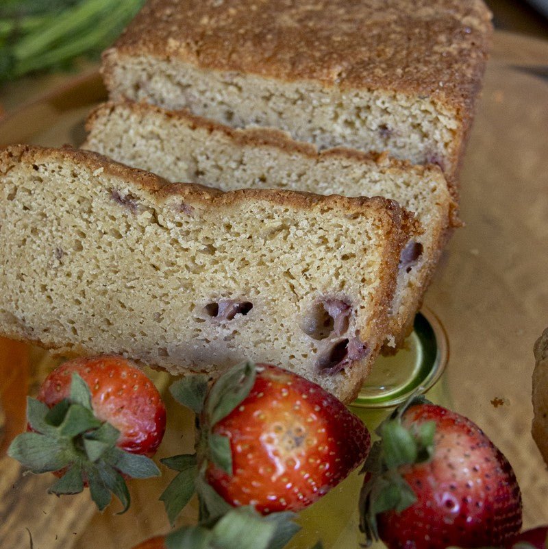 Strawberry Vanilla Cream Cake American Classic Recipes La Vie Bien Strawberry Vanilla Cream Cake