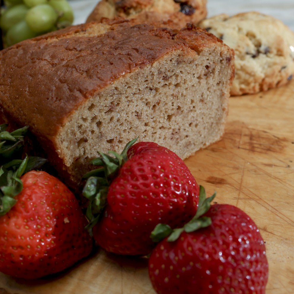 Strawberry Vanilla Cream Cake American Classic Recipes La Vie Bien Strawberry Vanilla Cream Cake
