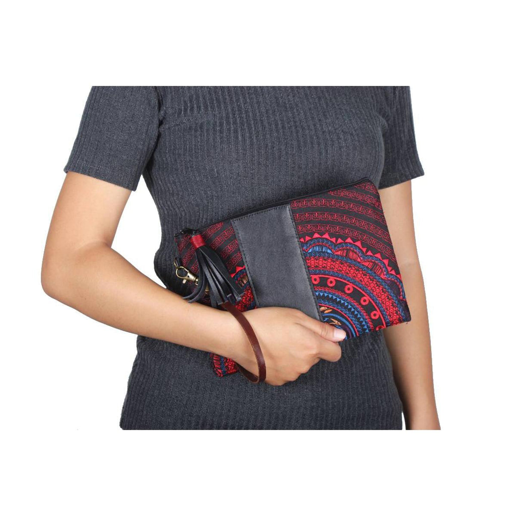 Sugar Skull and Tribal Wristlet with Leather Trim - Thailand Bags La Vie Bien Sugar Skull and Tribal Wristlet with Leather Trim - Thailand