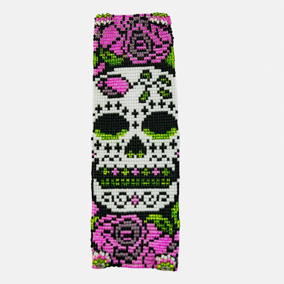 Sugar Skull | Catrina Seed Bead Magnetic Closure Bracelet - Guatemala La Vie Bien Sugar Skull | Catrina Seed Bead Magnetic Closure Bracelet - Guatemala