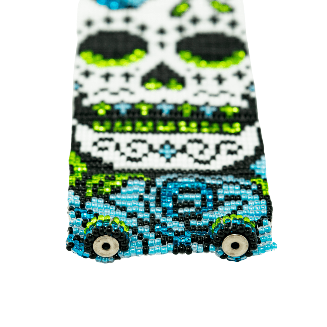 Sugar Skull | Catrina Seed Bead Magnetic Closure Bracelet - Guatemala La Vie Bien Sugar Skull | Catrina Seed Bead Magnetic Closure Bracelet - Guatemala