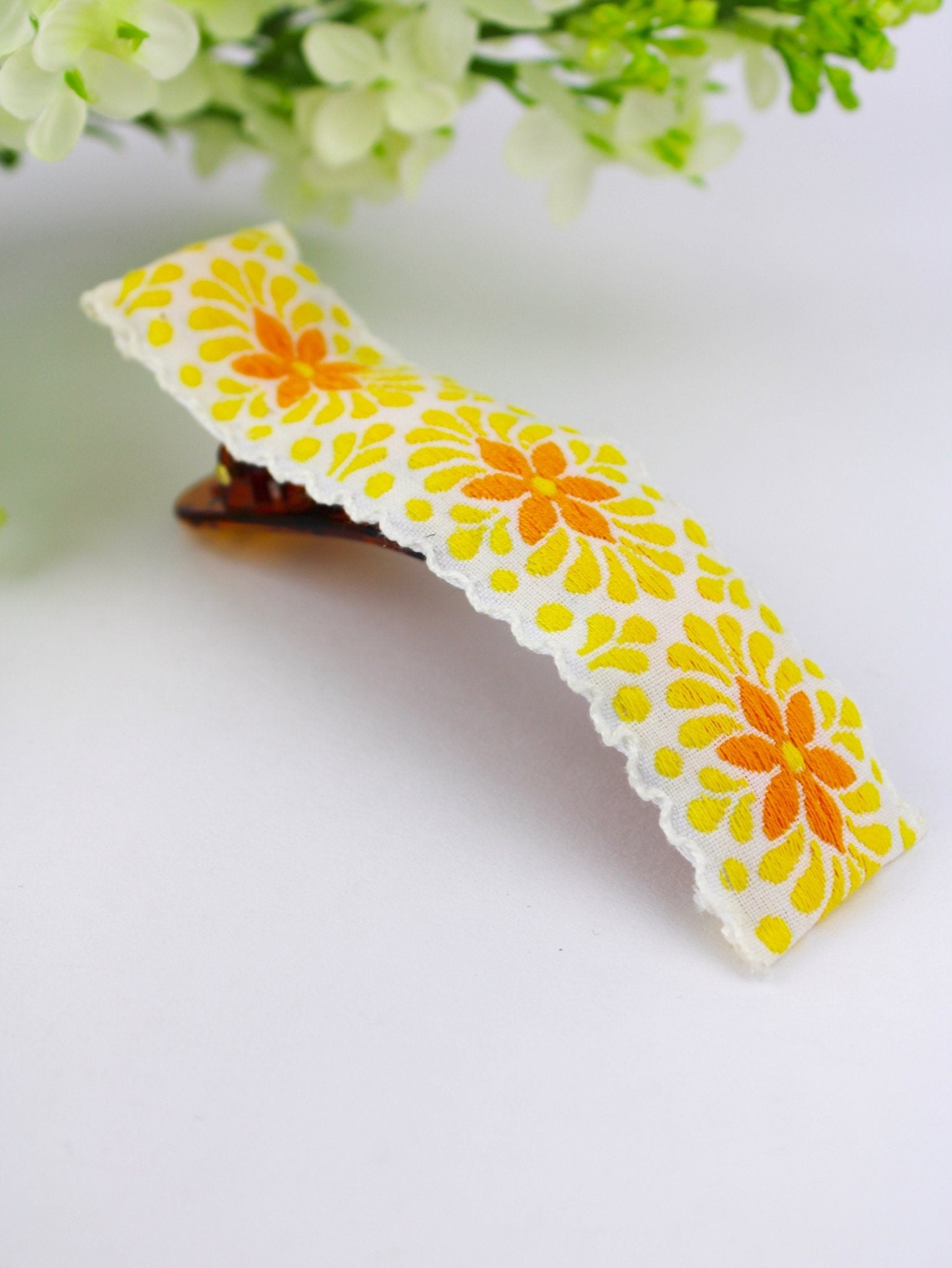 Summer Delight Vintage Ribbon Hair Clip