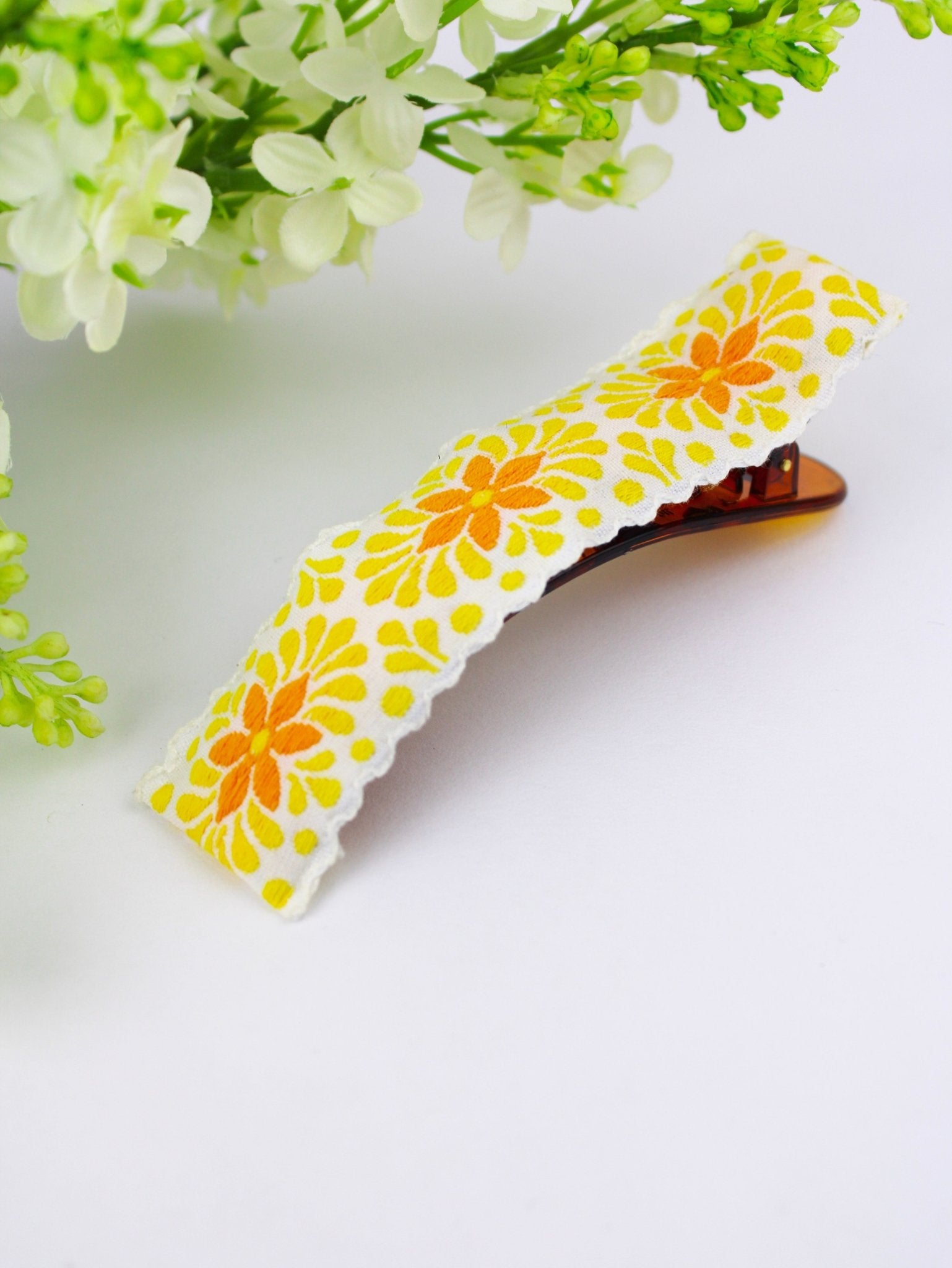 Summer Delight Vintage Ribbon Hair Clip