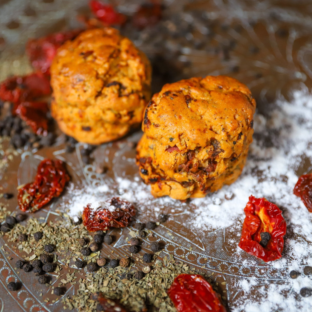 Sun Dried Tomato, Basil & Black Peppercorn Scones Scones La Vie Bien Sun Dried Tomato, Basil & Black Peppercorn Scones