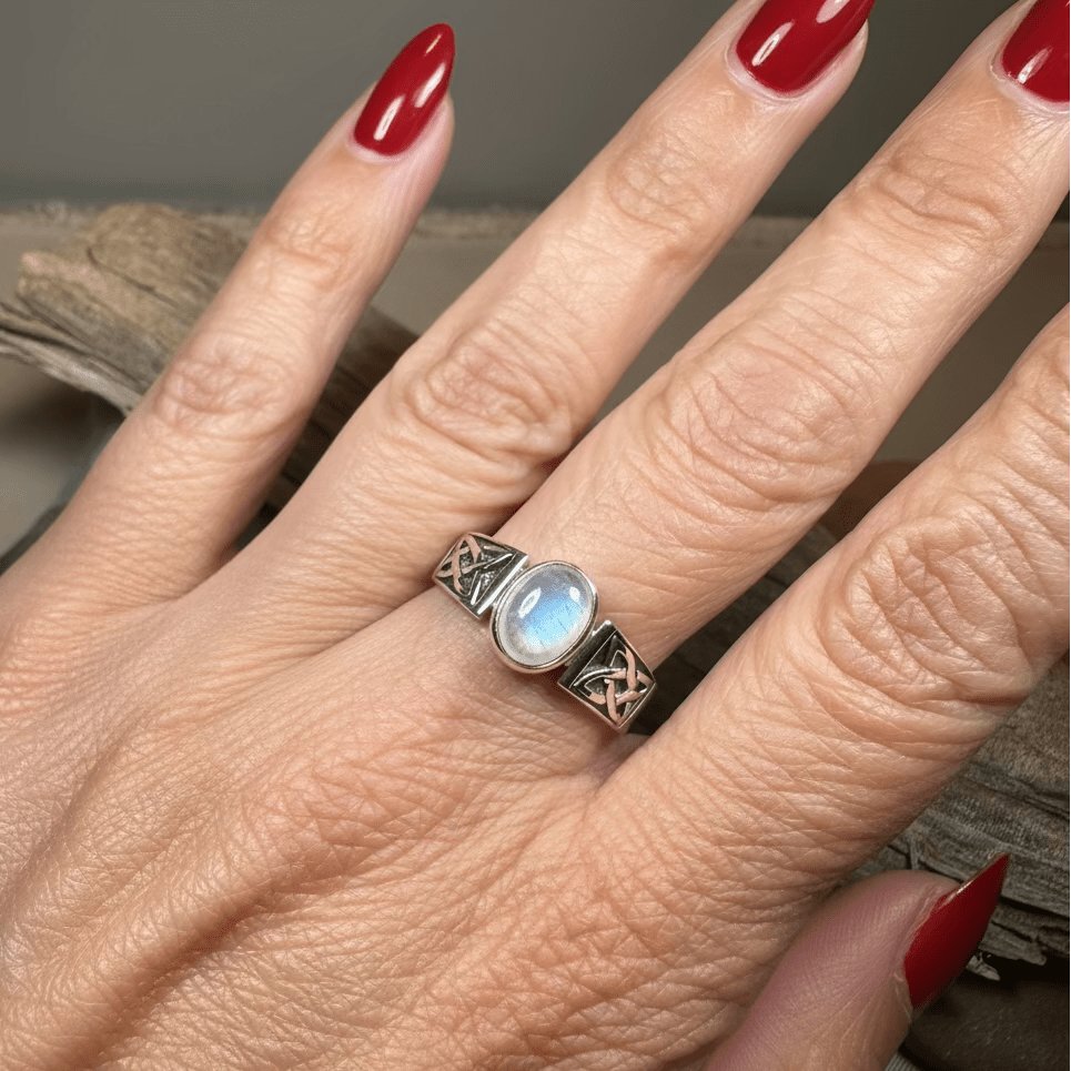 Syra Celtic Knot Ring in Sterling Silver Ring La Vie Bien Syra Celtic Knot Ring in Sterling Silver