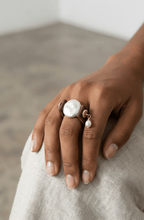Tablet Faux Pearl Ring Ring La Vie Bien Tablet Faux Pearl Ring