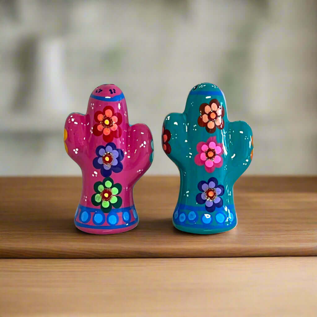 Talavera Cactus Salt & Pepper Set | Handmade Mexican Pottery Mexican Salt & Pepper Shakers La Vie Bien Talavera Cactus Salt & Pepper Set | Handmade Mexican Pottery