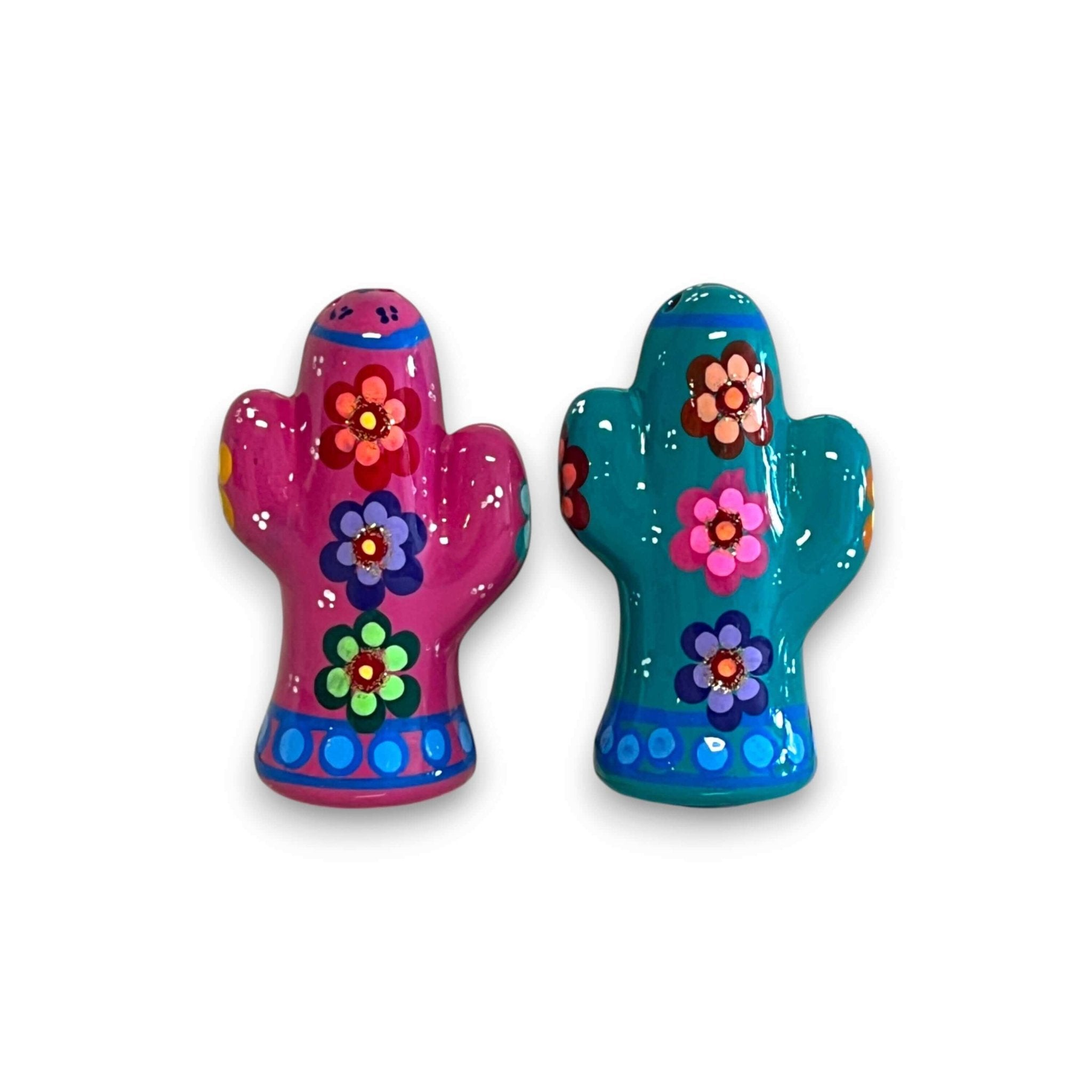 Talavera Cactus Salt & Pepper Set | Handmade Mexican Pottery Mexican Salt & Pepper Shakers La Vie Bien Talavera Cactus Salt & Pepper Set | Handmade Mexican Pottery