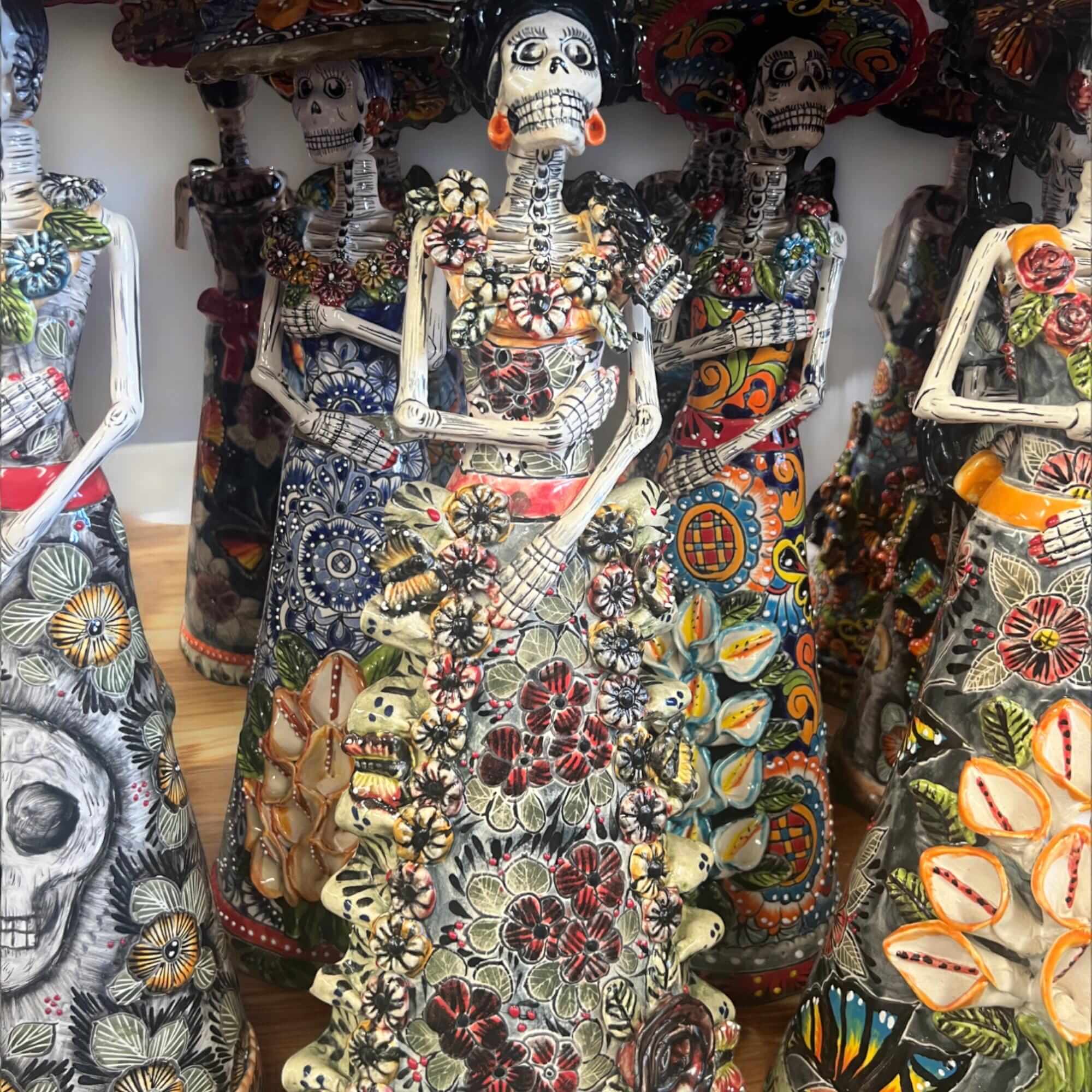 Talavera Catrina Figurine | Handmade Day of the Dead Skeleton Art Talavera Figurine La Vie Bien Talavera Catrina Figurine | Handmade Day of the Dead Skeleton Art