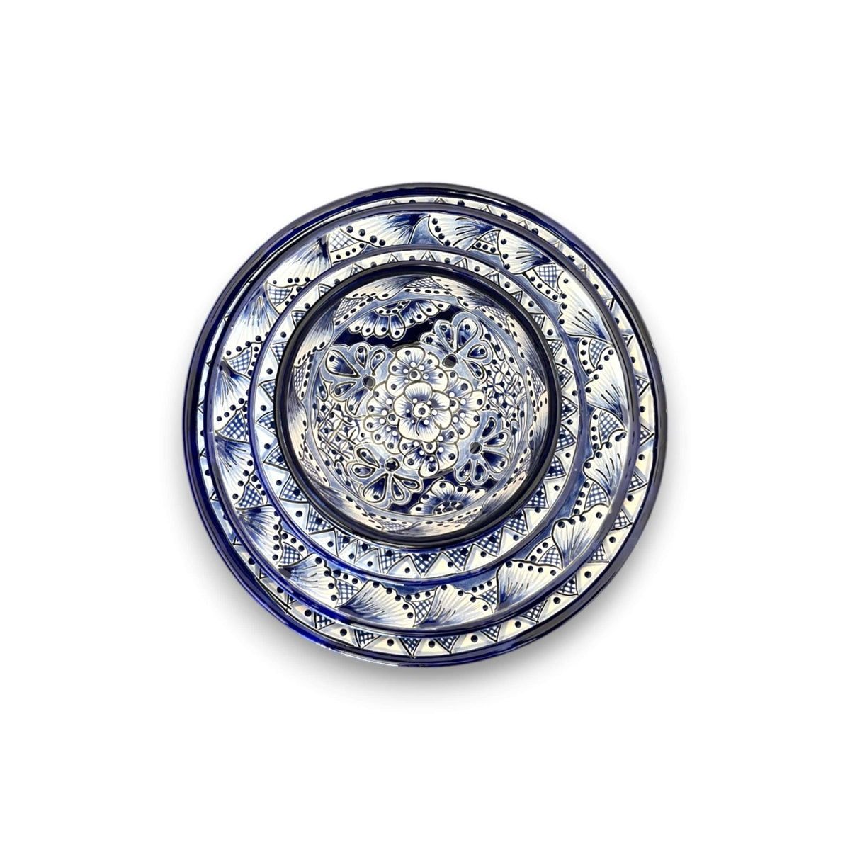 Talavera Dinnerware Set | 20-Piece Blue & White Tableware for 4 Talavera Dinnerware Set La Vie Bien Talavera Dinnerware Set | 20-Piece Blue & White Tableware for 4