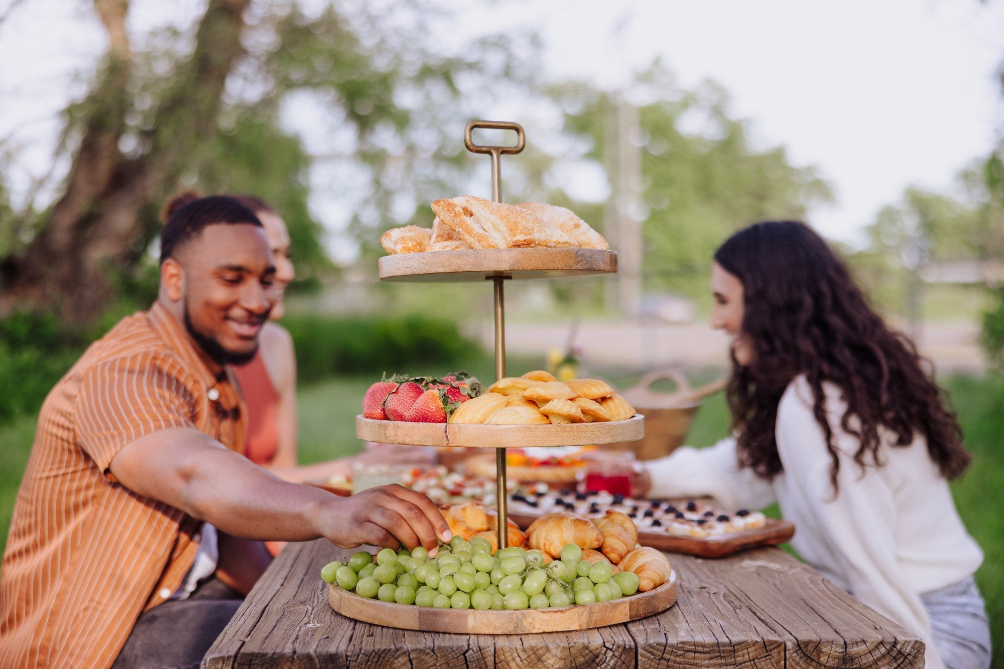 Tapas 3 Tier Serving Tray Core La Vie Bien Tapas 3 Tier Serving Tray