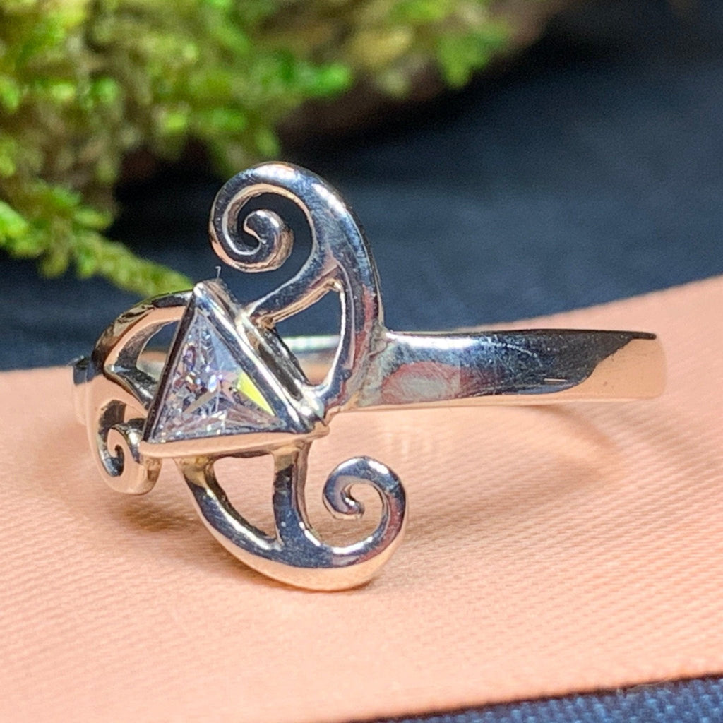 Tara Celtic Spiral Ring in Sterling Silver Ring La Vie Bien Tara Celtic Spiral Ring in Sterling Silver