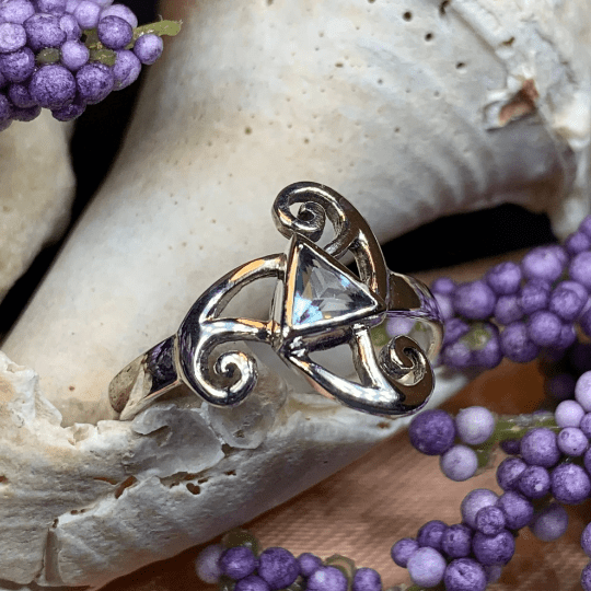 Tara Celtic Spiral Ring in Sterling Silver Ring La Vie Bien Tara Celtic Spiral Ring in Sterling Silver