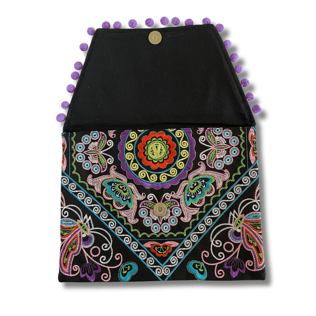 Tassel Embrodiered Handmade Clutch - Thailand Bags La Vie Bien Tassel Embrodiered Handmade Clutch - Thailand
