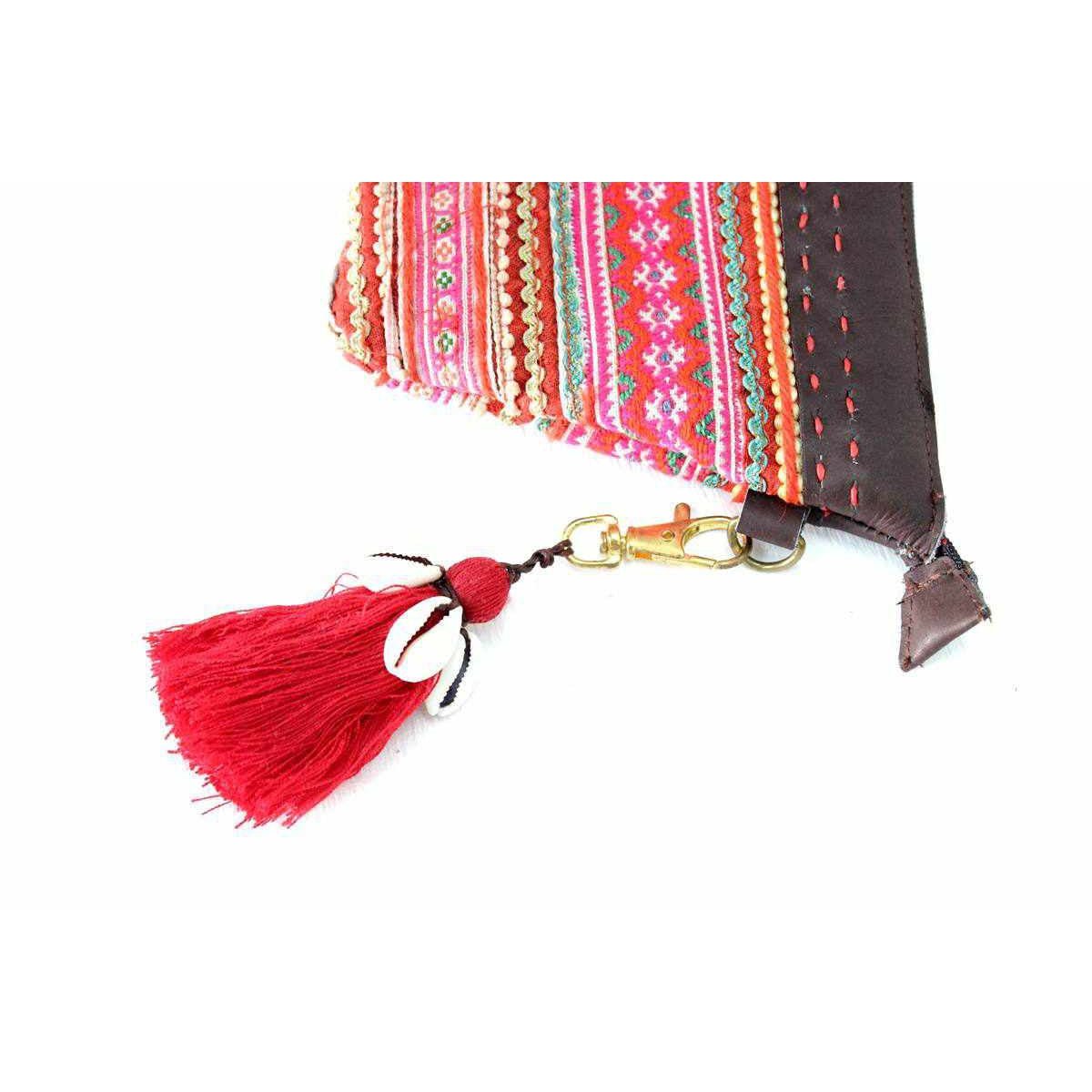 Tassel With Shells Boho Bag Charm Zipper Pull - Thailand La Vie Bien Tassel With Shells Boho Bag Charm Zipper Pull - Thailand