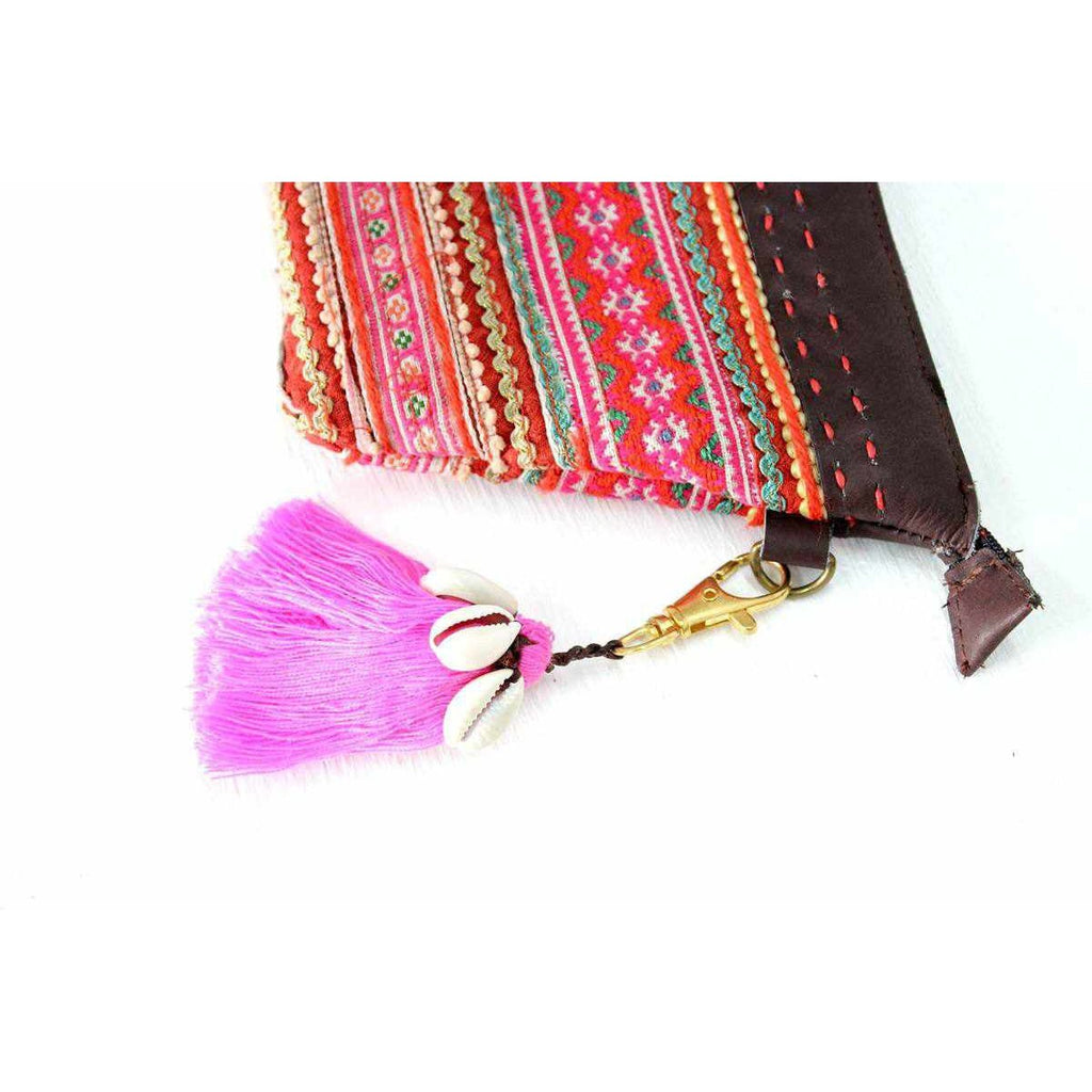 Tassel With Shells Boho Bag Charm Zipper Pull - Thailand La Vie Bien Tassel With Shells Boho Bag Charm Zipper Pull - Thailand