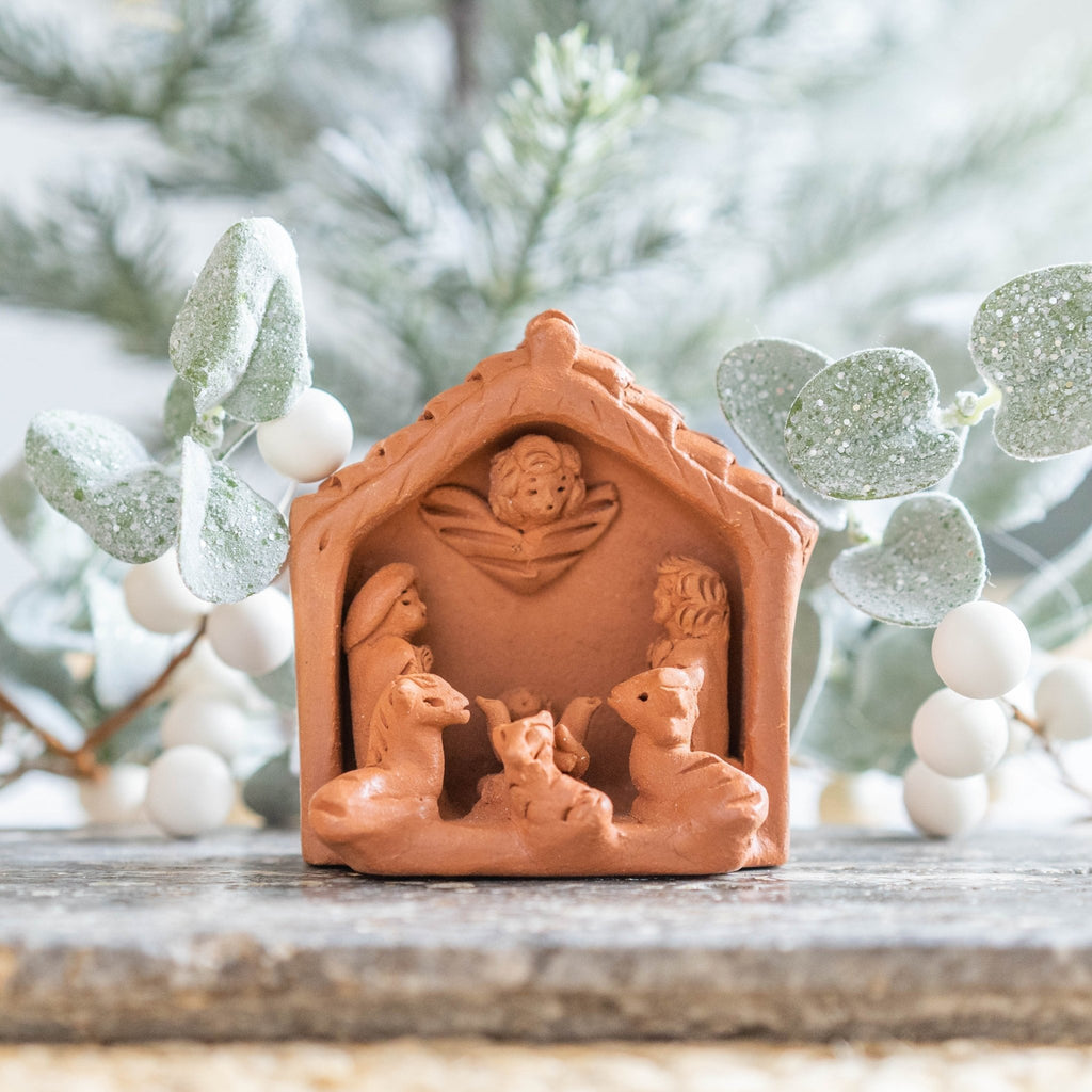 Terracotta Stable Nativity Religious La Vie Bien Terracotta Stable Nativity