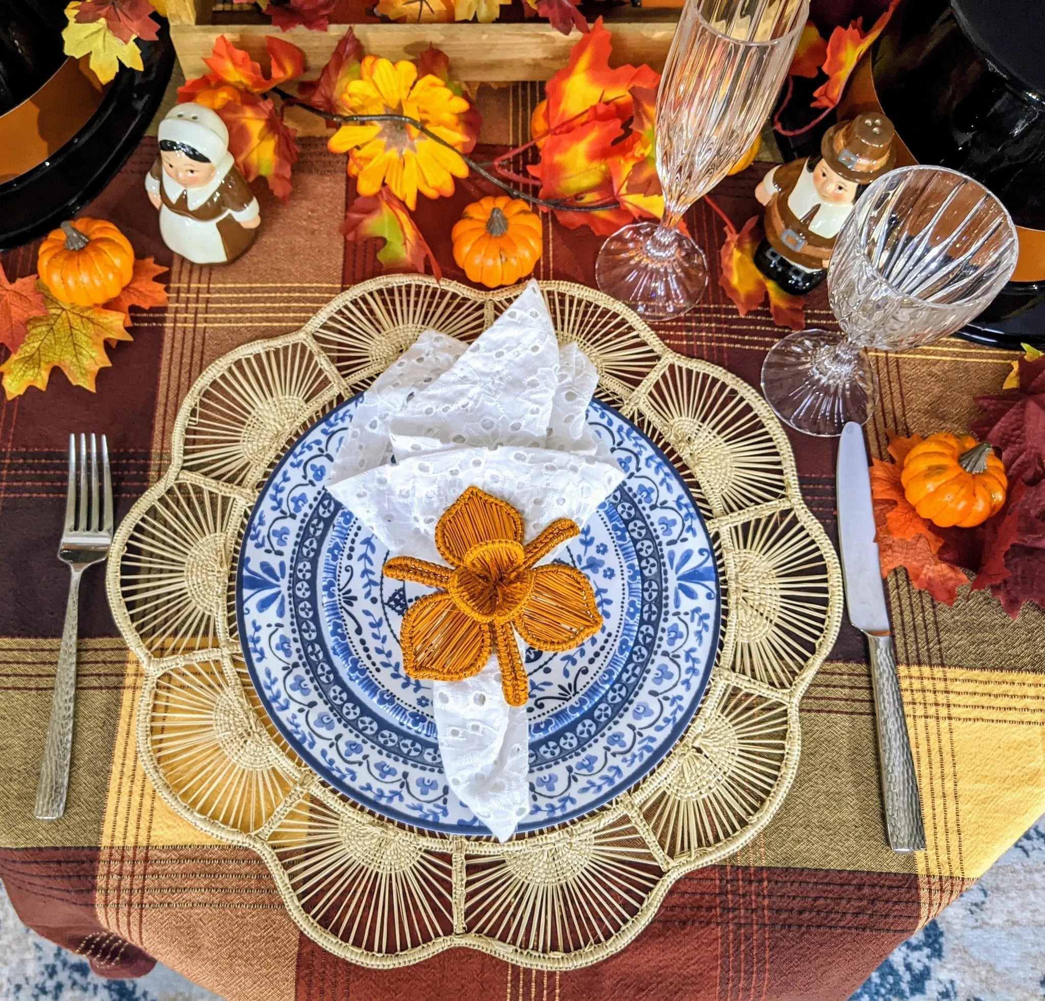 Thanksgiving Orchid Handwoven Iraca Napkin Ring by MacondoForever