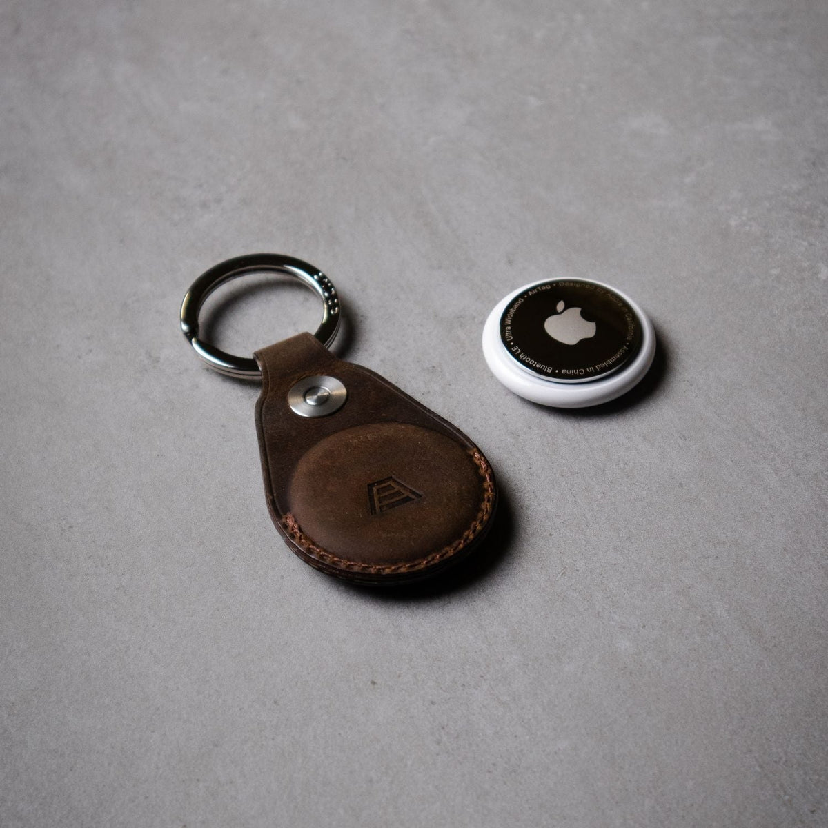 The AirTag Holder Goods La Vie Bien The AirTag Holder