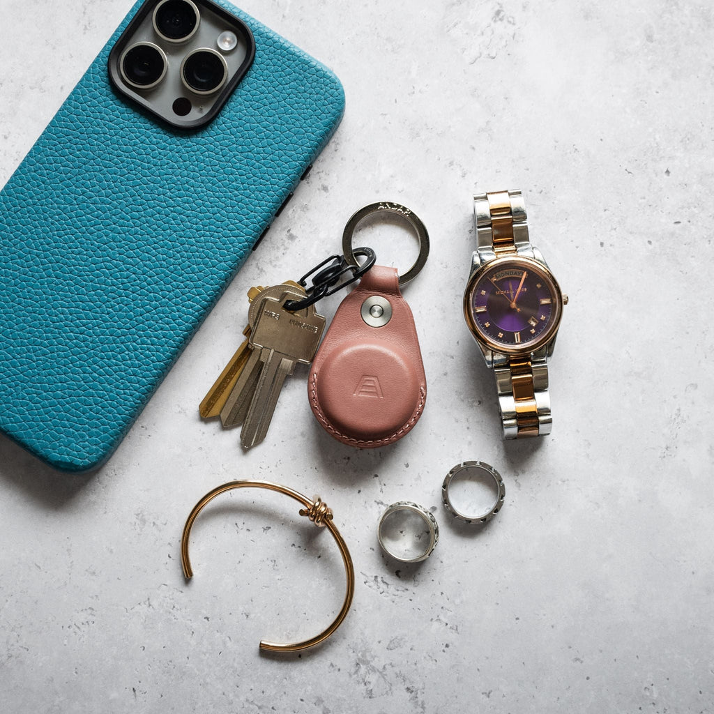 The AirTag Holder Goods La Vie Bien The AirTag Holder