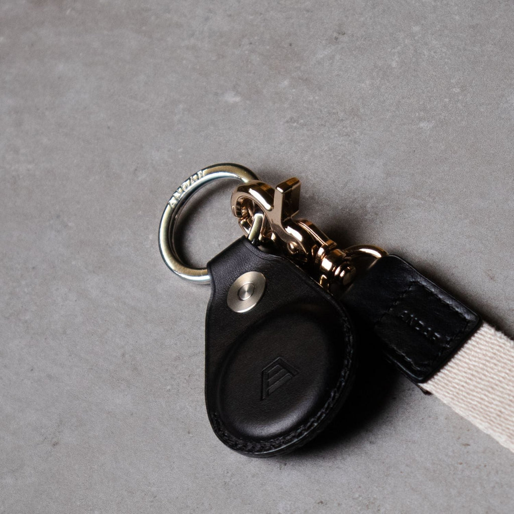 The AirTag Holder Goods La Vie Bien The AirTag Holder