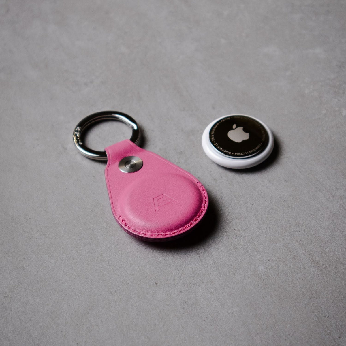 The AirTag Holder Goods La Vie Bien The AirTag Holder