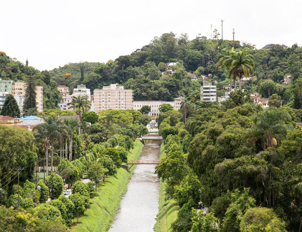 the city of Petrópolis, Brazil, Rio de Janeiro. Rio, large city hotel, imperial museum. The Portuguese colonial city of Dom Pedro 1000pc Puzzle La Vie Bien the city of Petrópolis, Brazil, Rio de Janeiro. Rio, large city hotel, imperial museum. The Portuguese colonial city of Dom Pedro 1000pc Puzzle