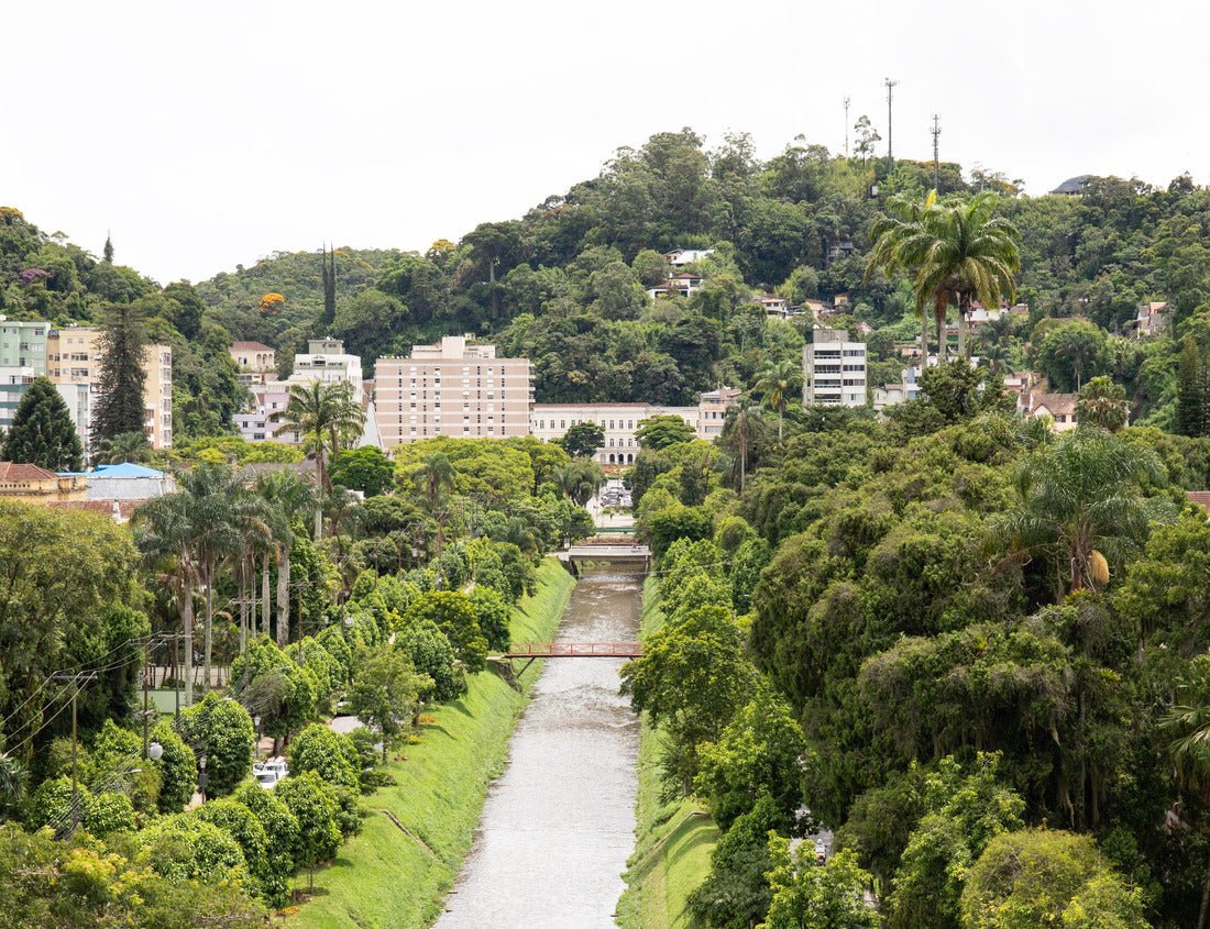 the city of Petrópolis, Brazil, Rio de Janeiro. Rio, large city hotel, imperial museum. The Portuguese colonial city of Dom Pedro 1000pc Puzzle La Vie Bien the city of Petrópolis, Brazil, Rio de Janeiro. Rio, large city hotel, imperial museum. The Portuguese colonial city of Dom Pedro 1000pc Puzzle