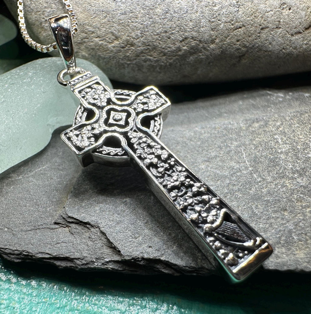 The Quinn Irish Harp Celtic Cross Necklace Pendant La Vie Bien The Quinn Irish Harp Celtic Cross Necklace