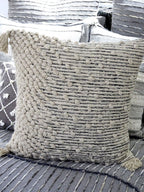 Throw Pillow Cover Beige Woven 20" X 20" with Insert Home Furnishings La Vie Bien Throw Pillow Cover Beige Woven 20" X 20" with Insert