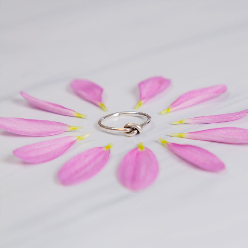 Tiny Knot Sterling Silver Ring Rings - Fine La Vie Bien Tiny Knot Sterling Silver Ring