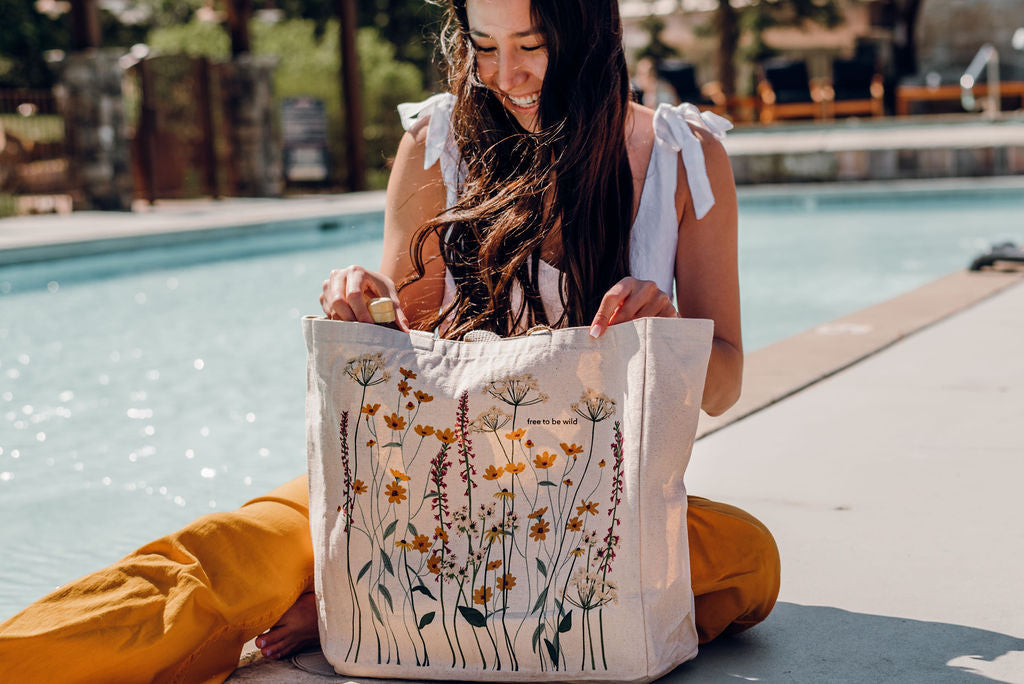 Free to Be Wild | Tote