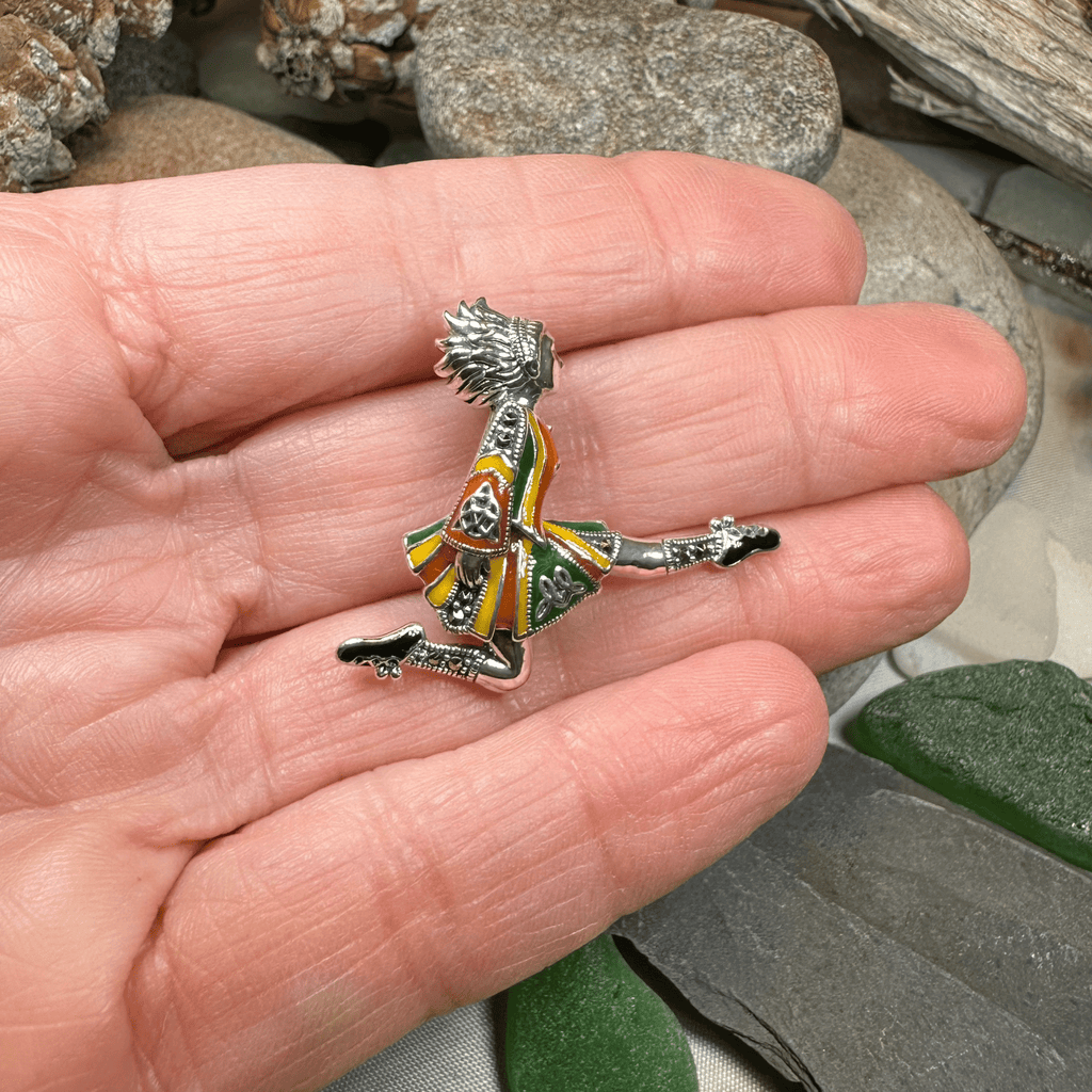 Traditional Irish Dancer Brooch for Women Brooch La Vie Bien Traditional Irish Dancer Brooch for Women