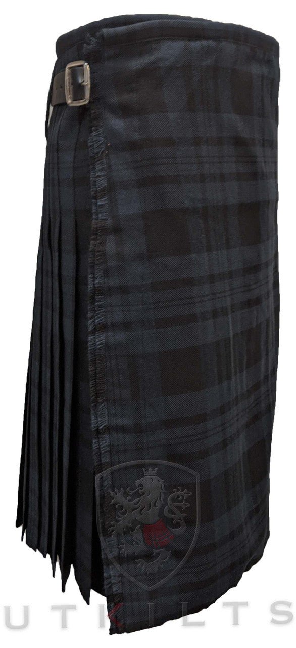 Traditional Kilt – Standard 4–5 Yard Wool, Black Isle Traditional Kilt La Vie Bien Traditional Kilt – Standard 4–5 Yard Wool, Black Isle