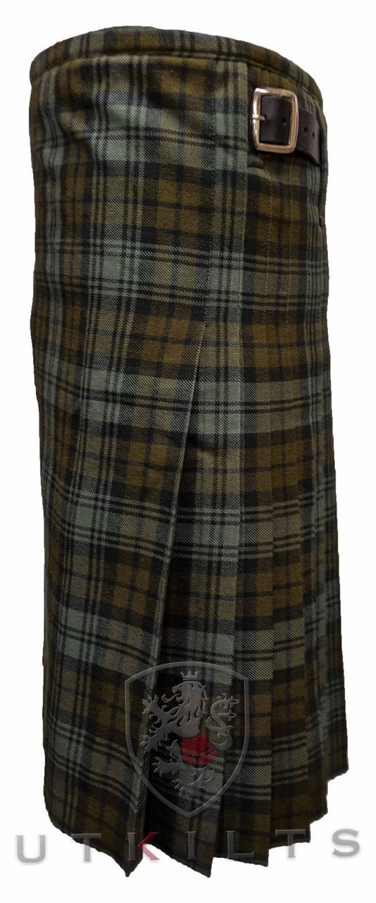 Traditional Kilt – Standard 4–5 Yard Wool, Black Watch Weathered Traditional Kilt La Vie Bien Traditional Kilt – Standard 4–5 Yard Wool, Black Watch Weathered