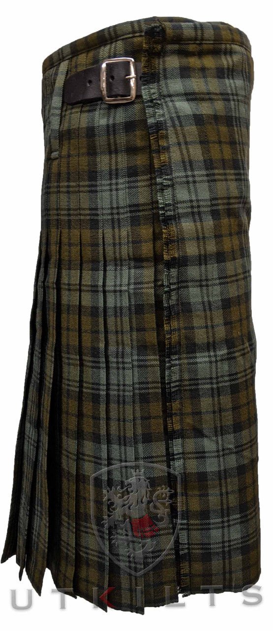 Traditional Kilt – Standard 4–5 Yard Wool, Black Watch Weathered Traditional Kilt La Vie Bien Traditional Kilt – Standard 4–5 Yard Wool, Black Watch Weathered