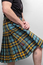 Traditional Kilt – Standard 4–5 Yard Wool, Continue Traditional Kilt La Vie Bien Traditional Kilt – Standard 4–5 Yard Wool, Continue