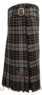 Traditional Kilt – Standard 4–5 Yard Wool, Gray Watch Traditional Kilt La Vie Bien Traditional Kilt – Standard 4–5 Yard Wool, Gray Watch