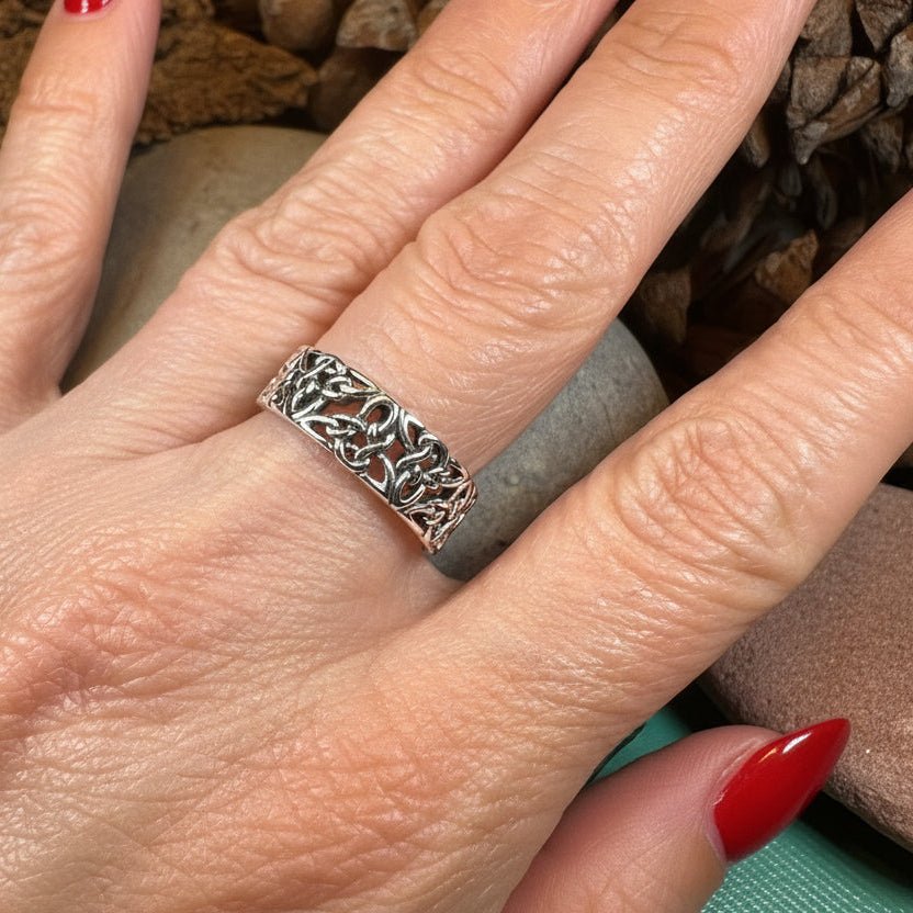 Trinity Knot Band Ring Ring La Vie Bien Trinity Knot Band Ring