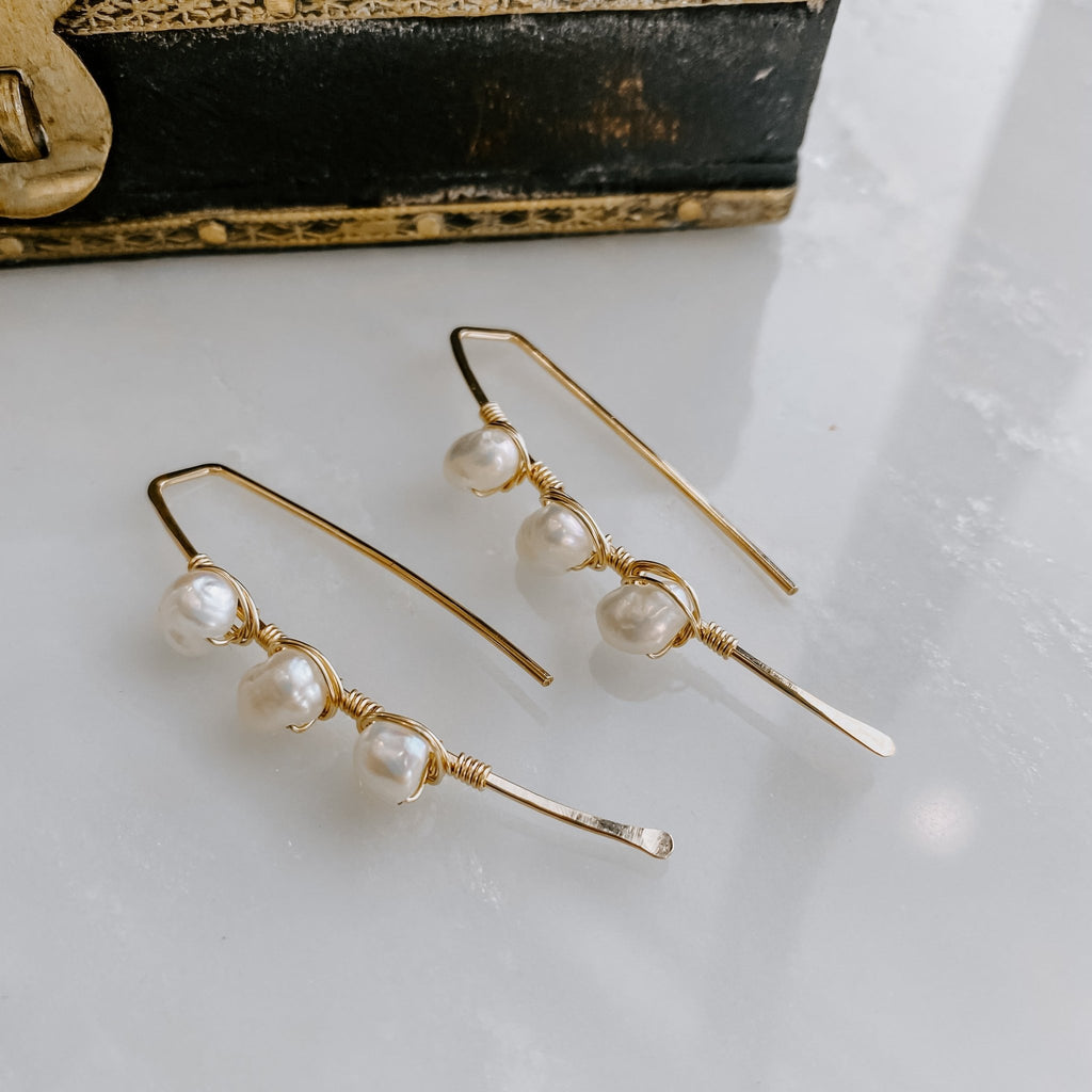 Triple Stone Freshwater Pearl Threader Earrings Earrings La Vie Bien Triple Stone Freshwater Pearl Threader Earrings