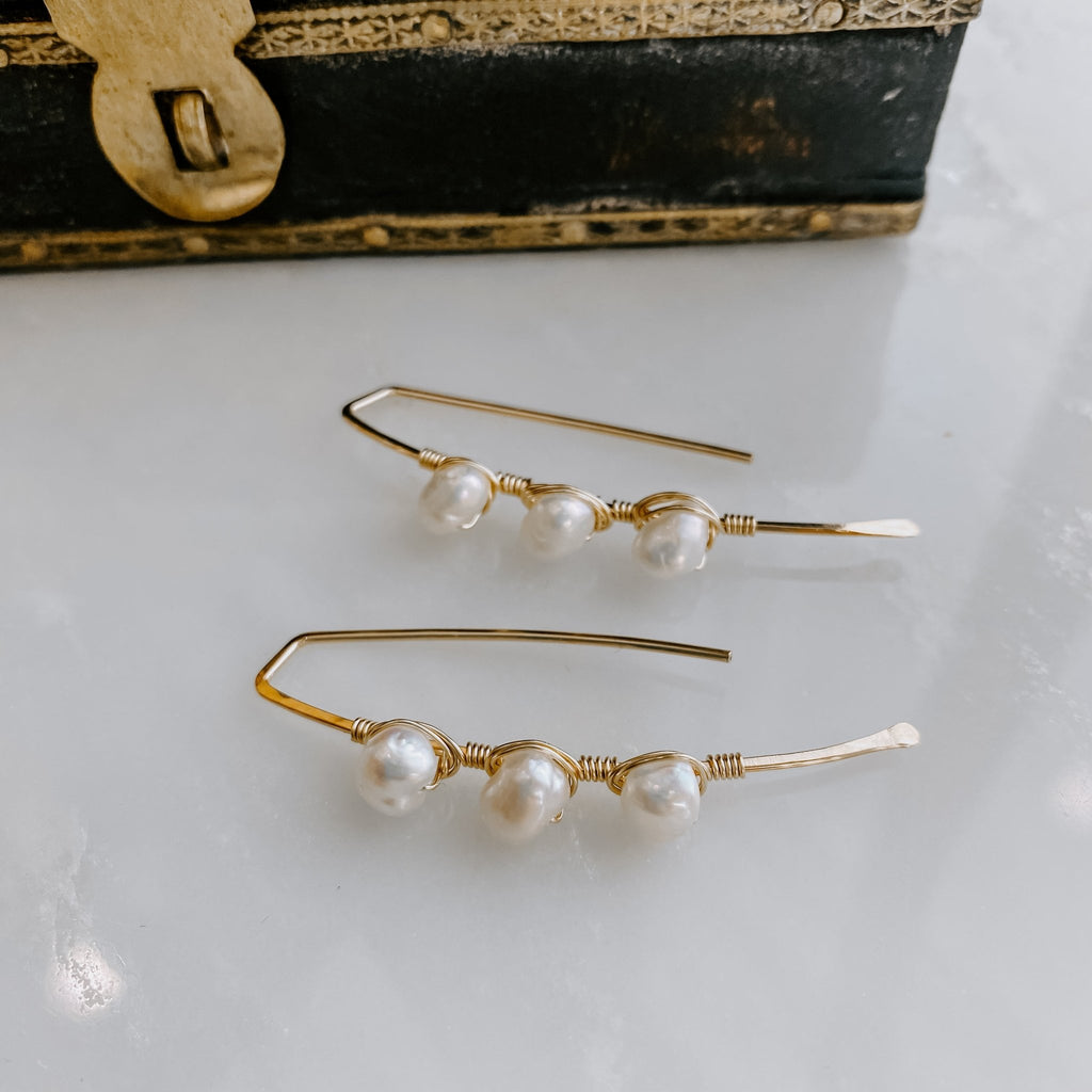 Triple Stone Freshwater Pearl Threader Earrings Earrings La Vie Bien Triple Stone Freshwater Pearl Threader Earrings