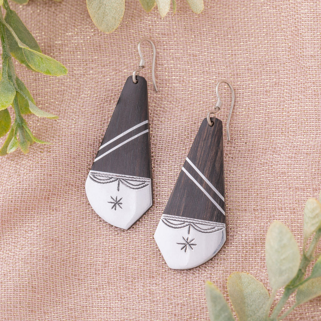 Tuareg Silver and Ebony Drop Earrings Earrings - Fashion La Vie Bien Tuareg Silver and Ebony Drop Earrings