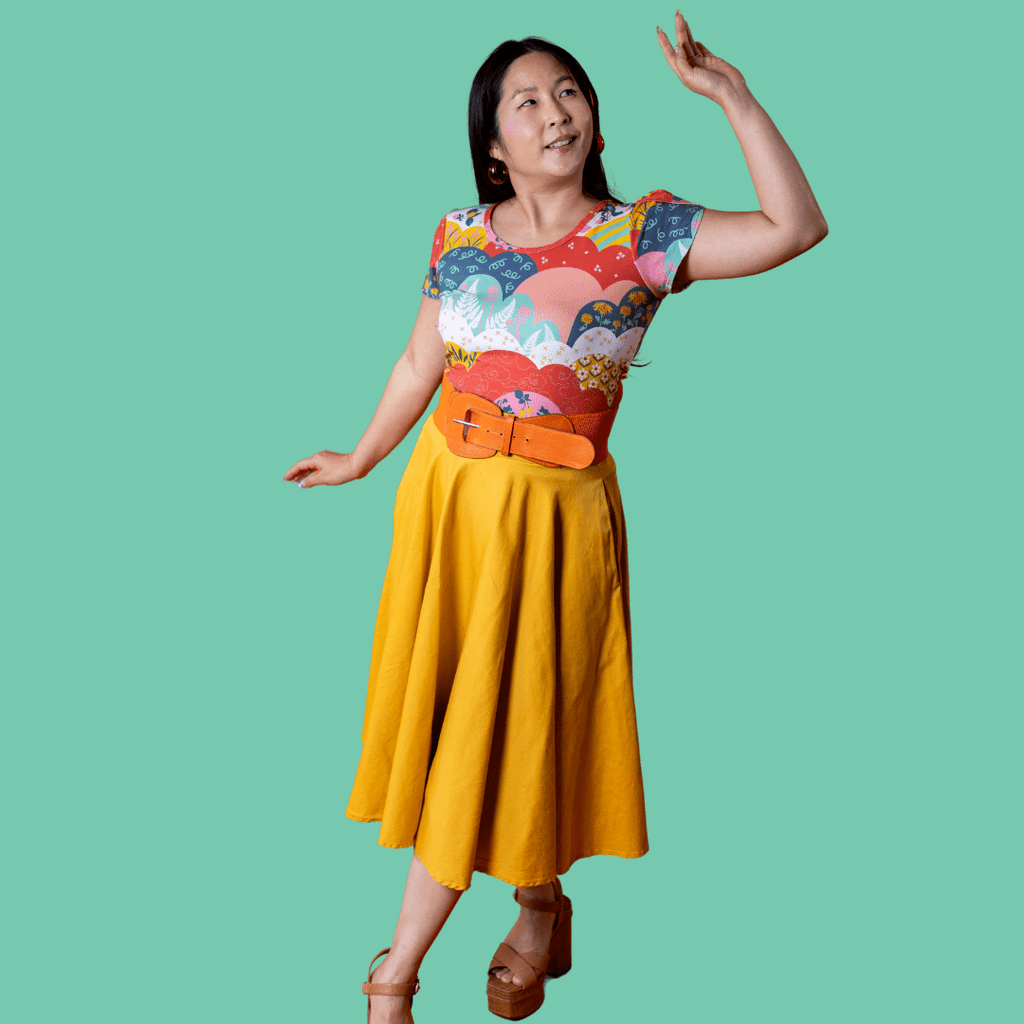 Tulip Sleeve in Mint & Strawberry Meadow Print Graphic tee La Vie Bien Tulip Sleeve in Mint & Strawberry Meadow Print