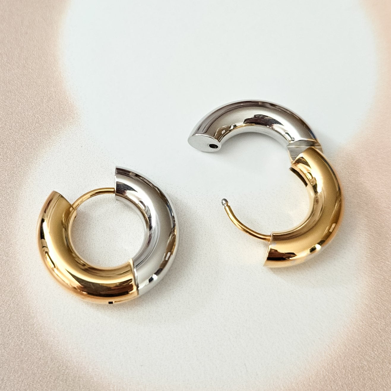 Two Tone Chunky Hoop Earrings Earrings La Vie Bien Two Tone Chunky Hoop Earrings