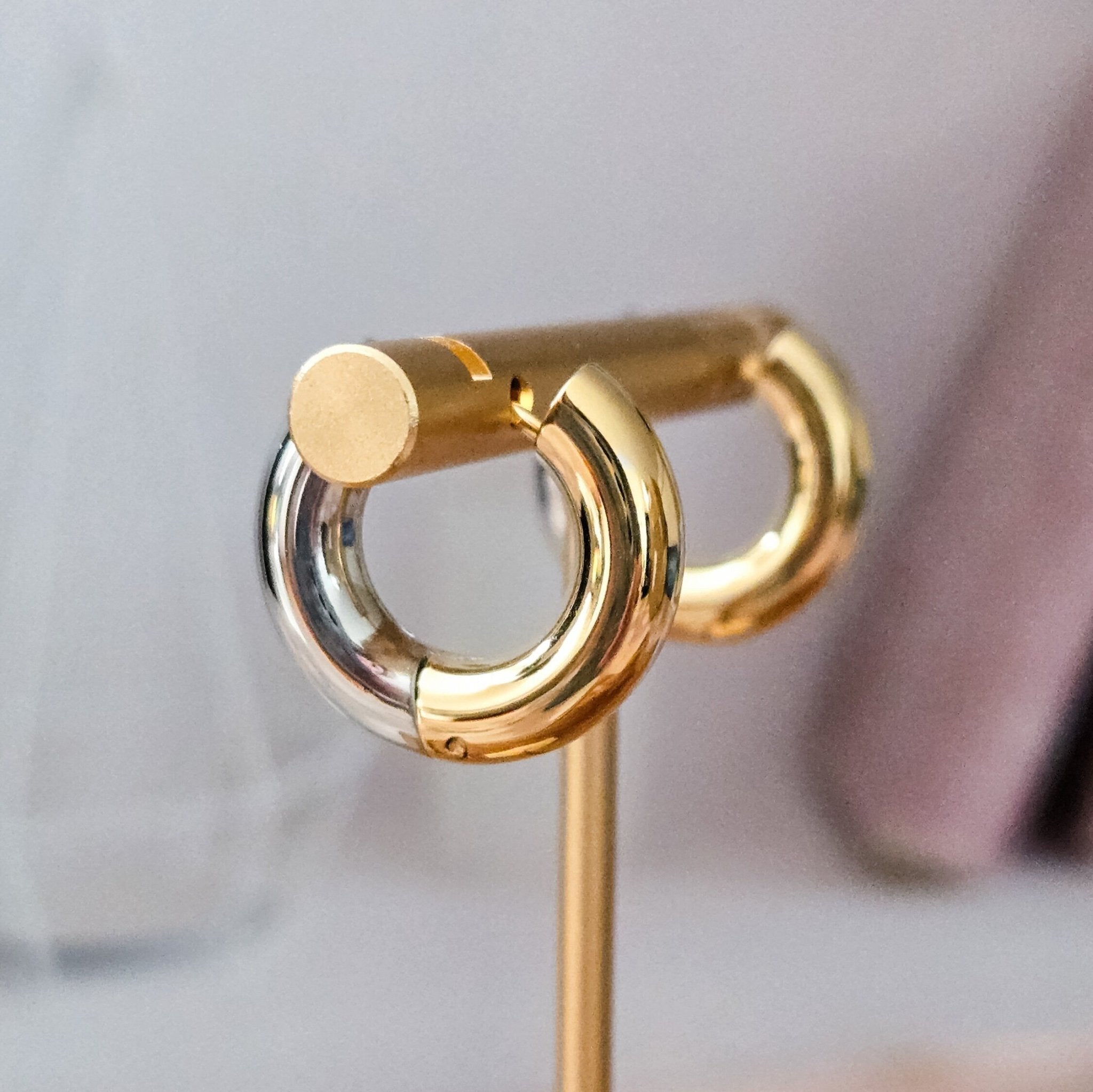 Two Tone Chunky Hoop Earrings Earrings La Vie Bien Two Tone Chunky Hoop Earrings