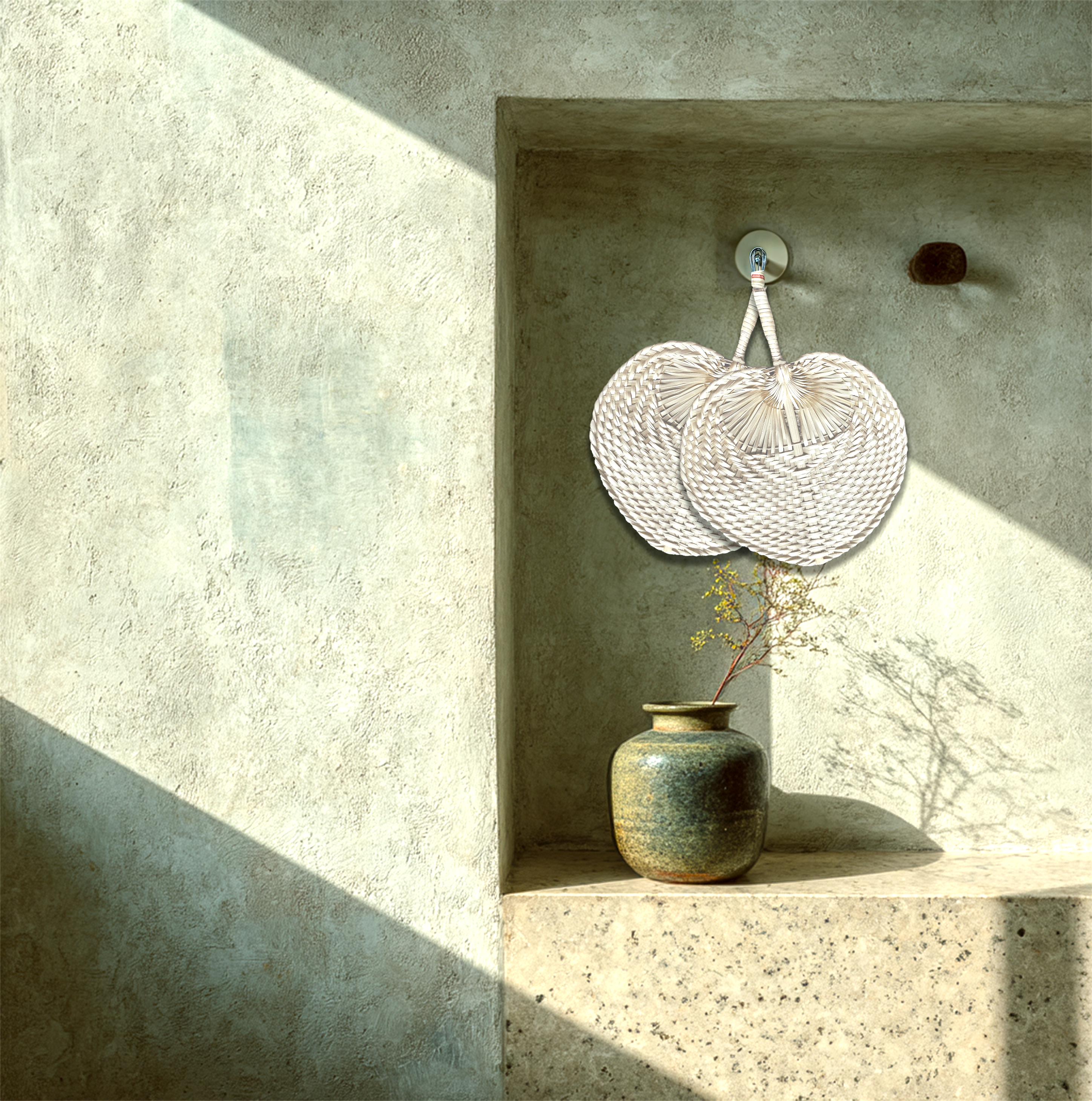 Monochrome Raffia Handmade Fan