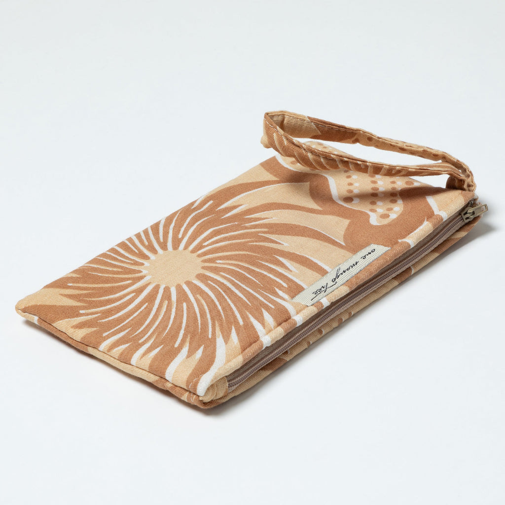 Ugandan Organic Waxcloth Wristlet Clutch & Wallets & Coin Bags La Vie Bien Ugandan Organic Waxcloth Wristlet